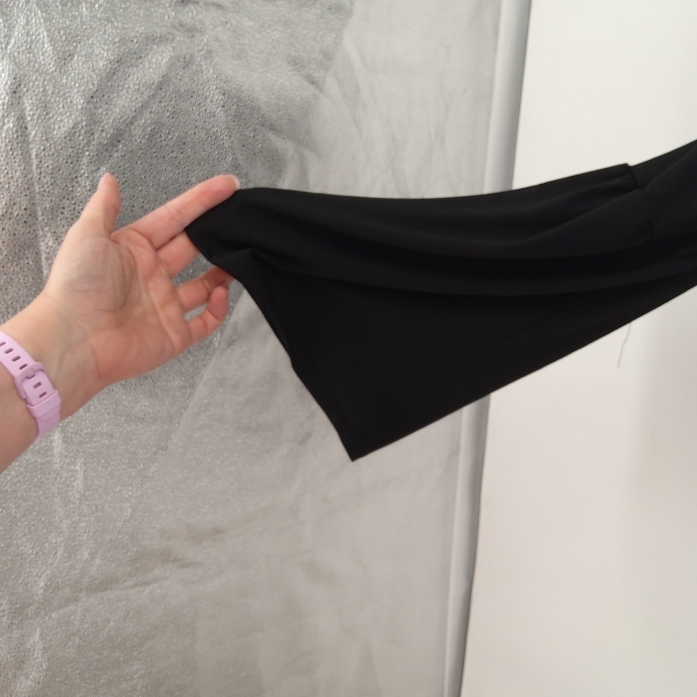 MAURICES XXL. LACK EMBELLISHED FLARE SLEEVES TOP - Picture 4 of 8